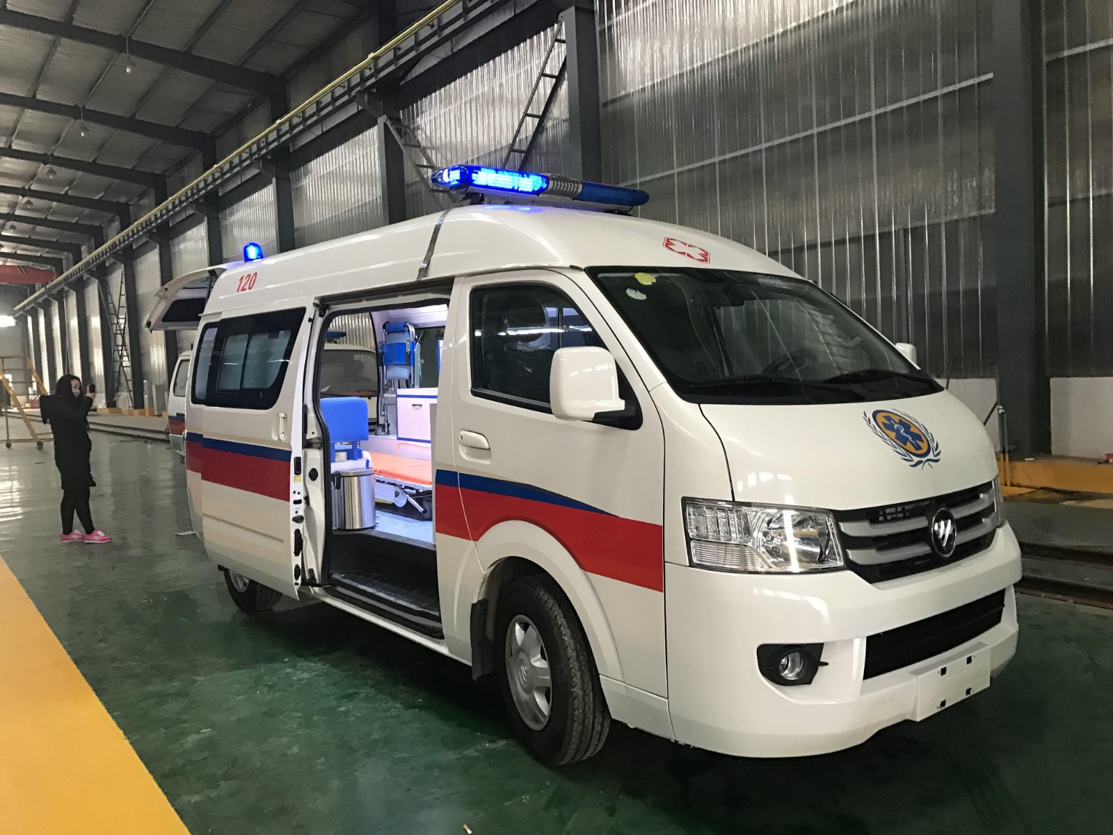 图木舒克市救护车转院