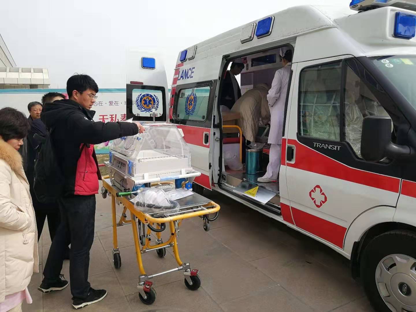 图木舒克市救护车转院